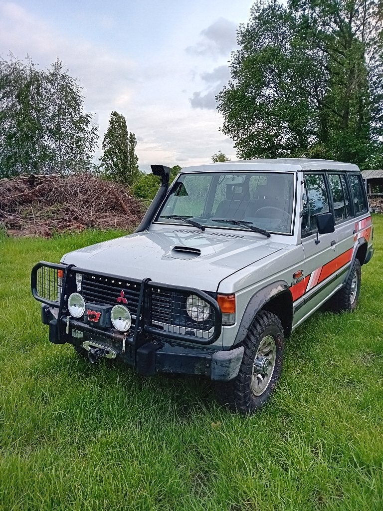 Mitsubishi pajero longbody mk1, Particulier, Te koop