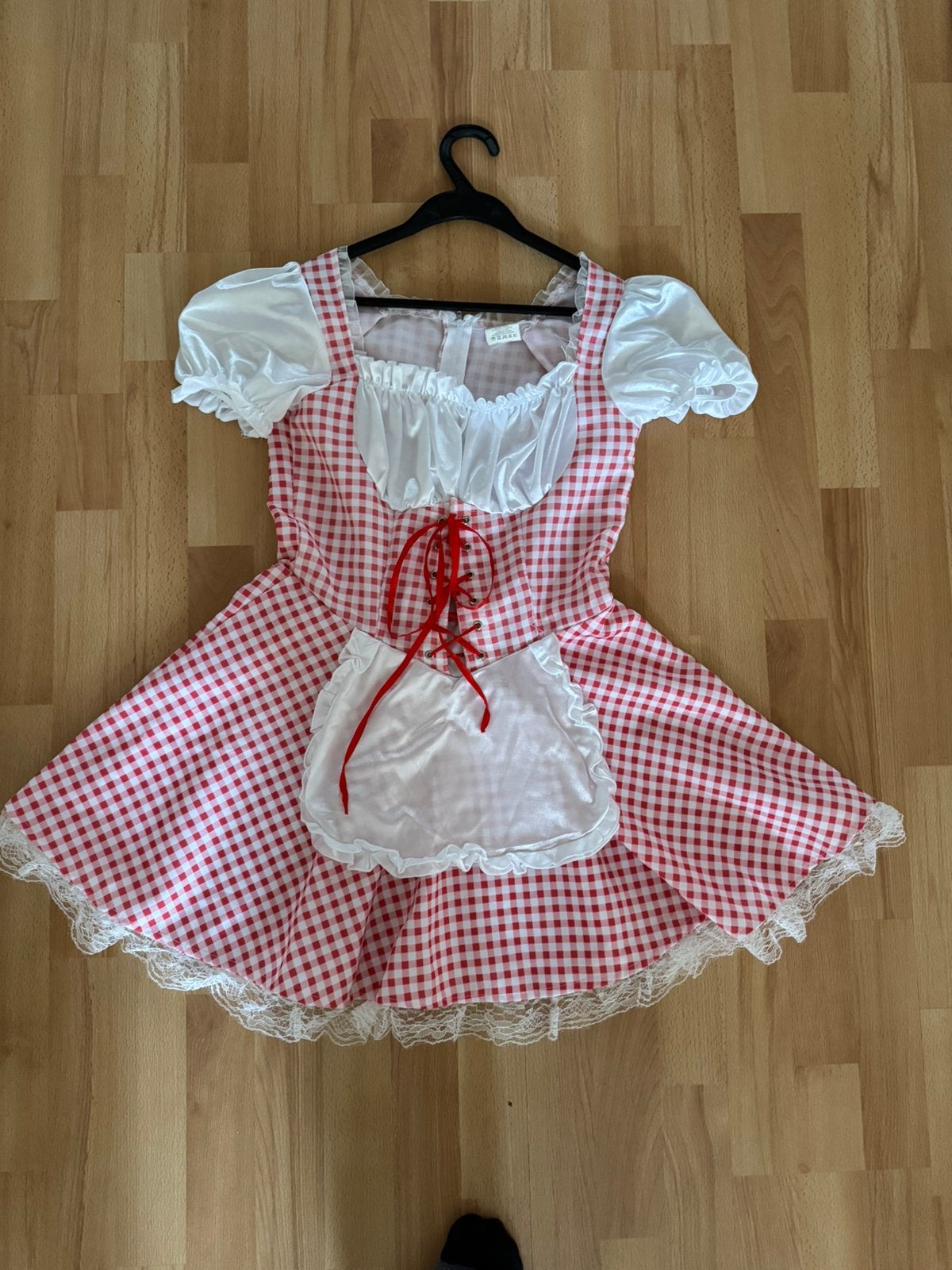 Dirndl Tiroler jurkje maat M zgan Met sokken, Kleding | Dames, Ophalen of Verzenden, Zo goed als nieuw