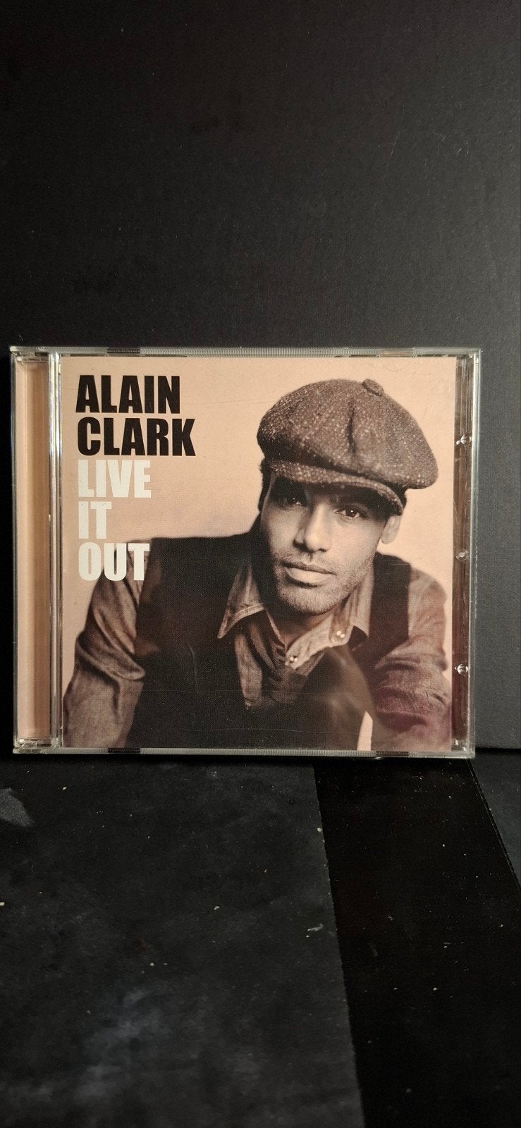 Alain Clark - Live It Out CD, Ophalen of Verzenden, Singer-songwriter
