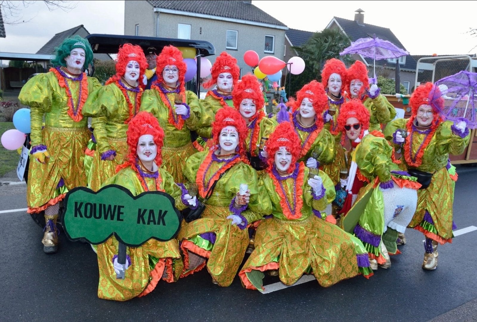 Loopgroep “Kakmadam"  (19 stuks), Ophalen, Gebruikt, Pak of Jurk