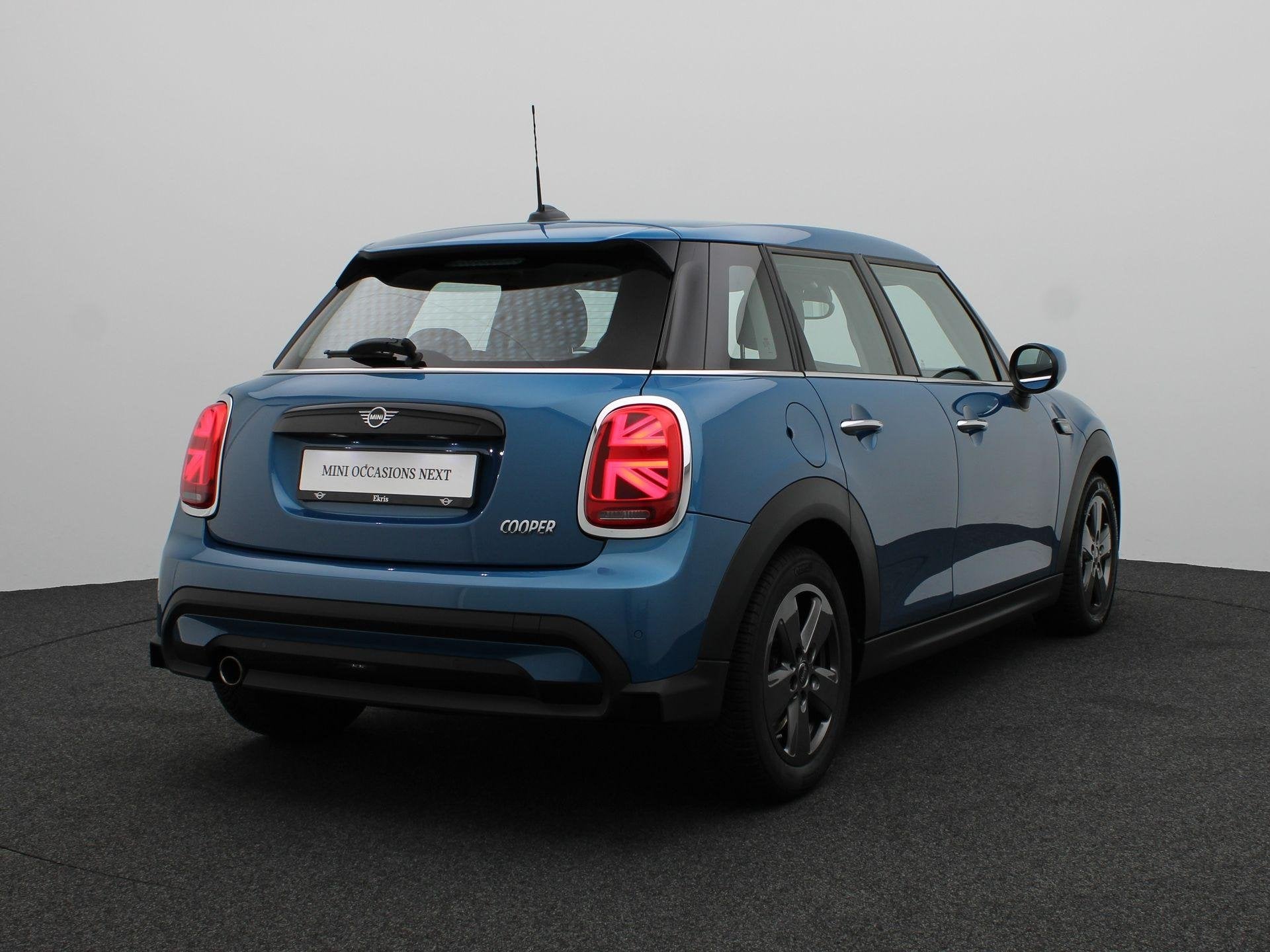 MINI 3-deurs Cooper Classic + Balance Pack + LED + DAB + 16', Auto's, Mini, Gebruikt, Met garantie (alle), Blauw, Origineel Nederlands