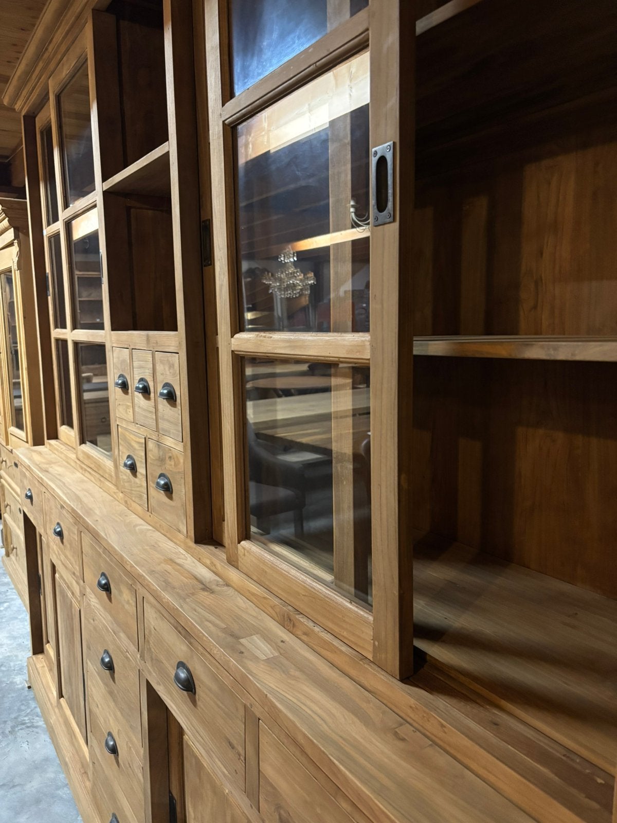 Vitrinekast Grote wandkast schuifdeuren en laden teak hout, Ophalen, 200 cm of meer, Teakhout, Hoevesteenwijkerwold@gmail.com