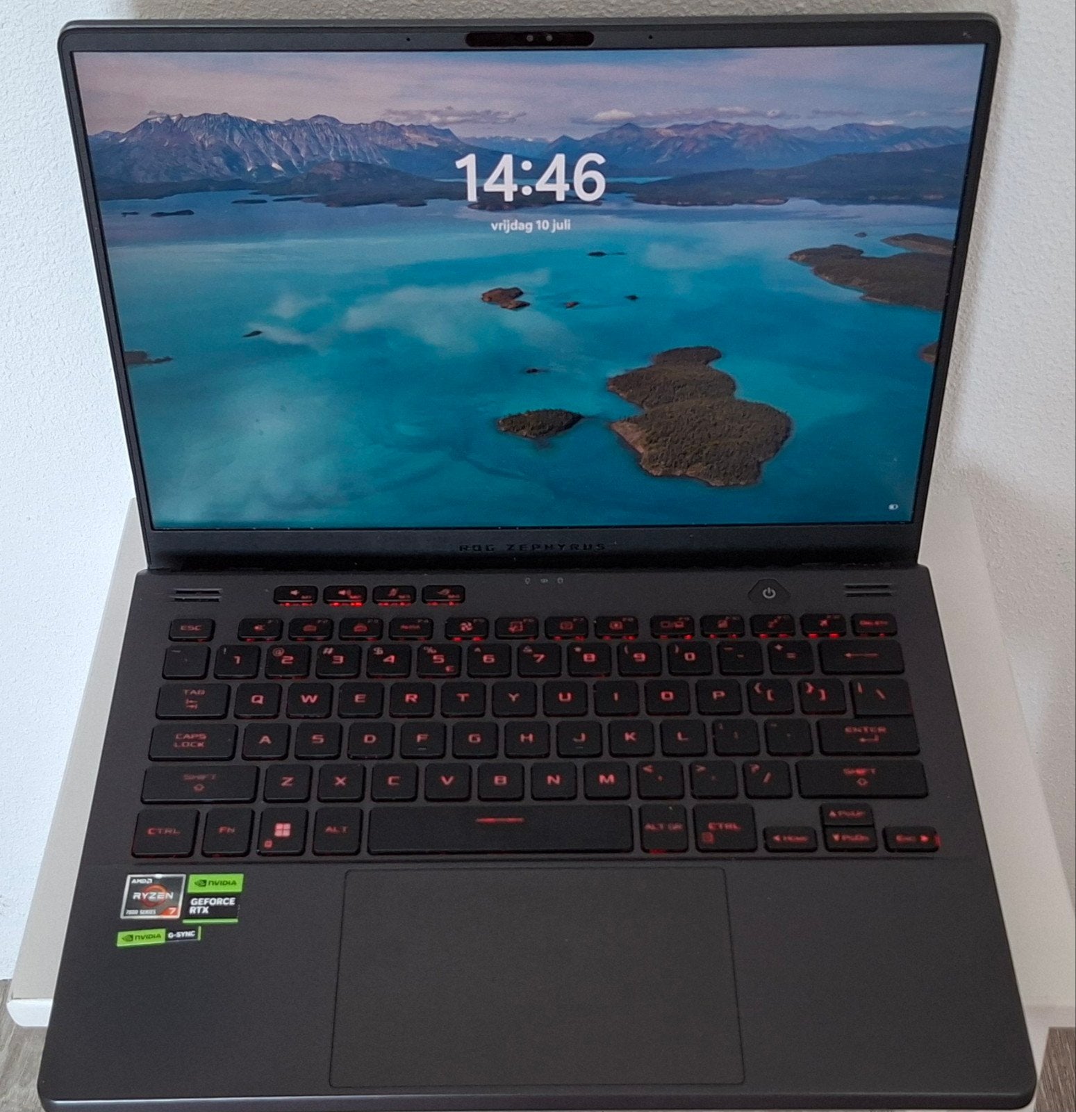 ASUS ROG Zephyrus G14 GA402NU-N2027W 14" gaming laptop ZGAN, Computers en Software, Windows Laptops, Zo goed als nieuw, 14 inch