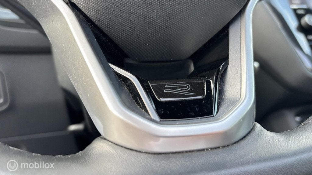 Volkswagen Tiguan 1.4 TSI eHybrid R-Line Pano,Tr.haak,20inch, Auto's, Volkswagen, 1716 kg, Zwart, 4 cilinders, Hybride Elektrisch/Benzine
