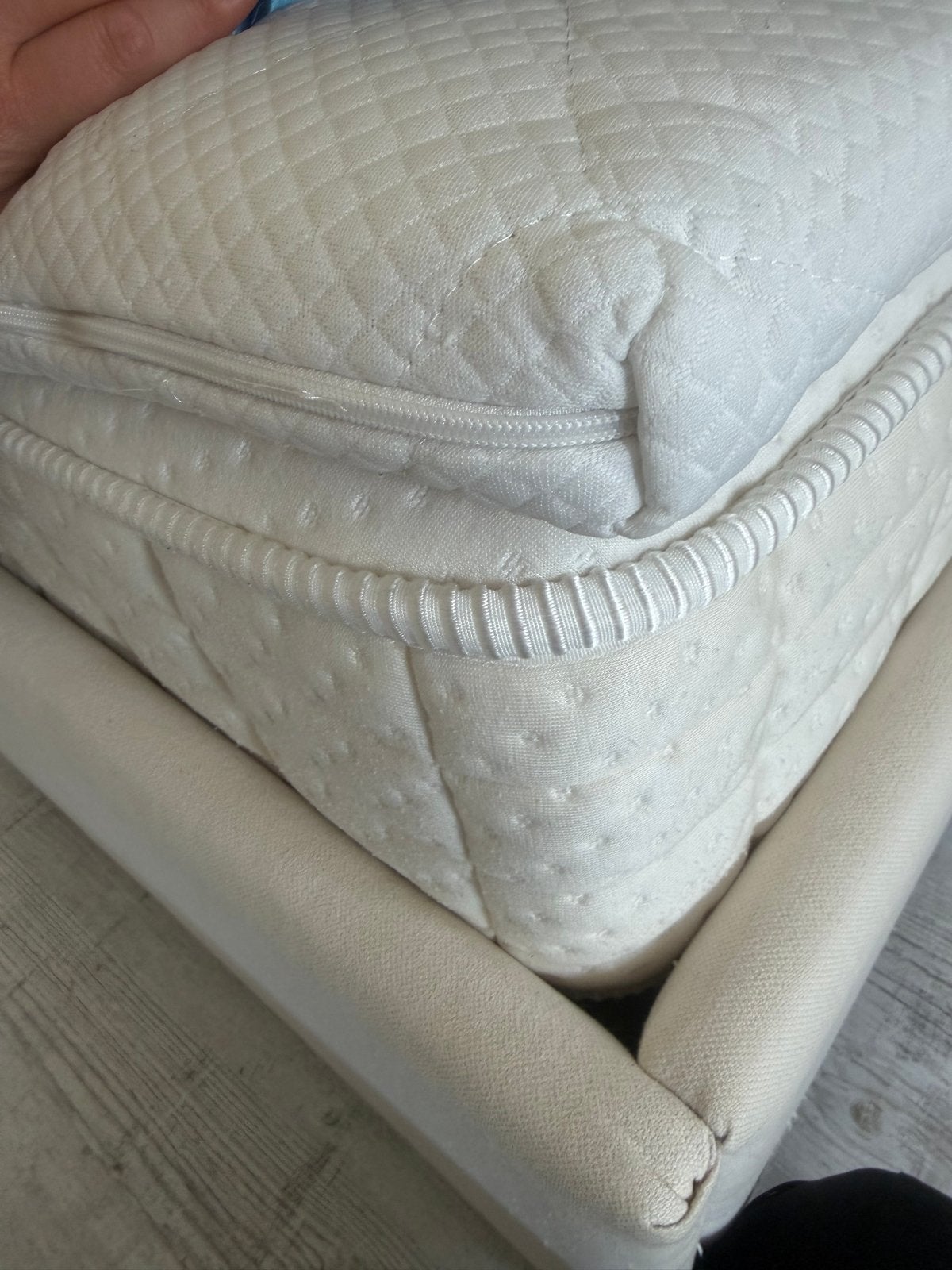 Tweepersoonsbed met elektrisch verstelbaar mechanisme, Ophalen, Beige, Tweepersoons, 180 cm