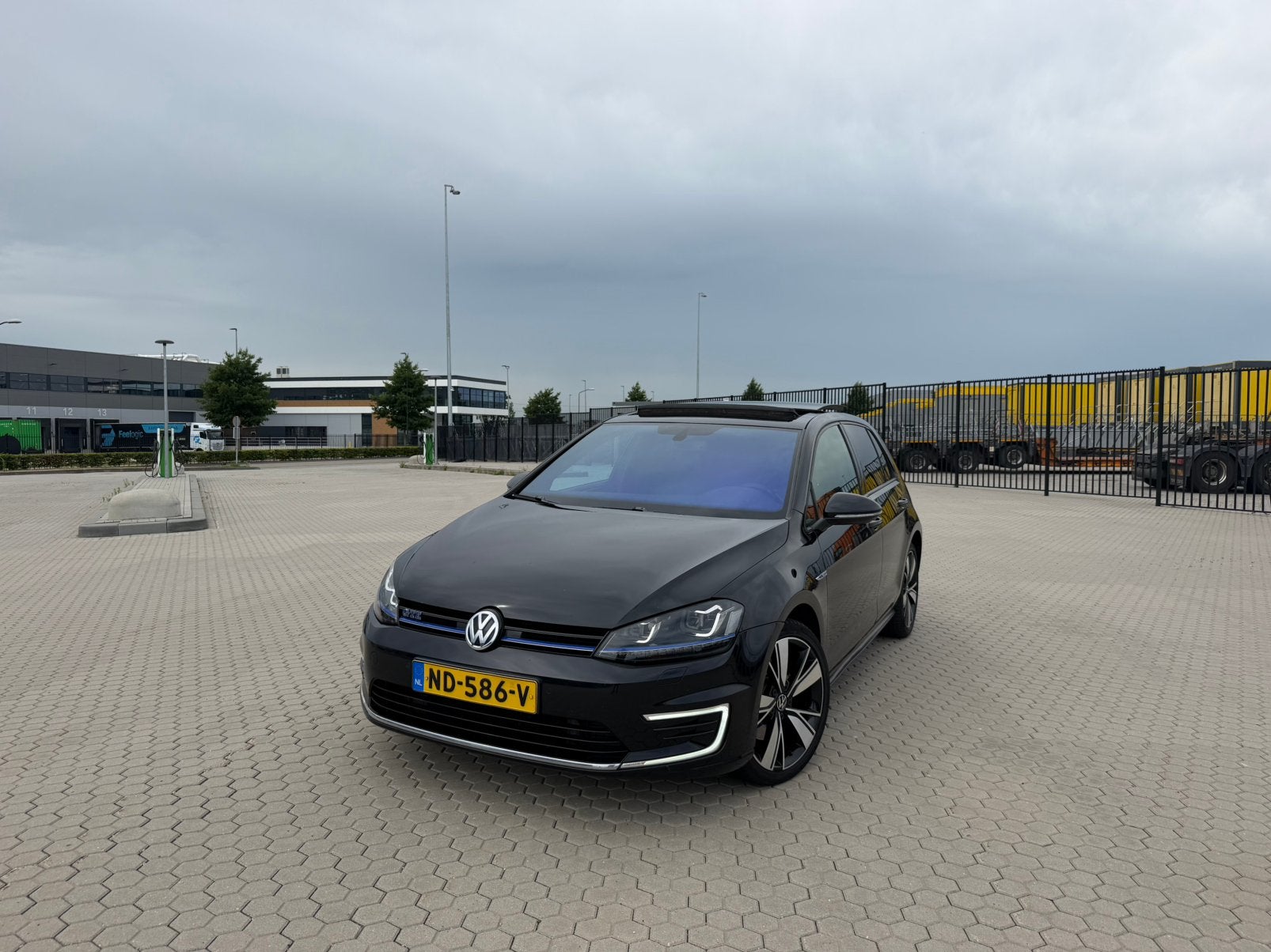 Volkswagen Golf 1.4 TSI Phev 204PK 5D DSG 2016 Zwart, Auto's, Volkswagen, Zwart, 1395 cc, 1499 kg, 149 pk