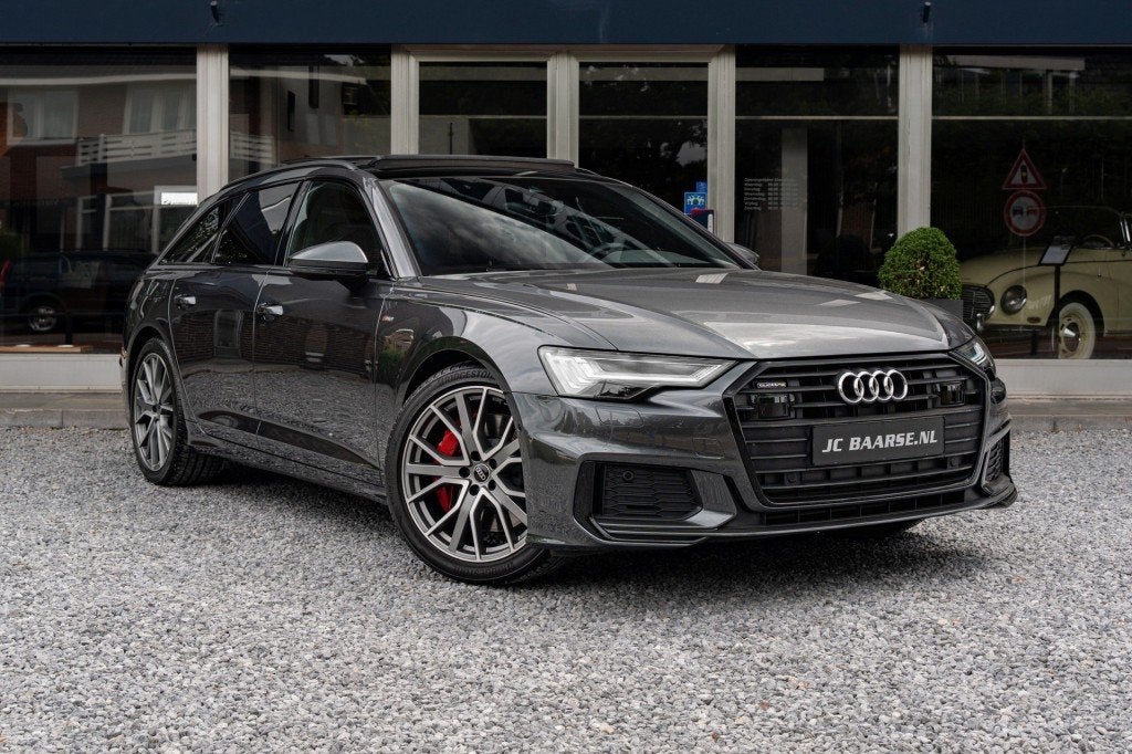 Audi A6 55 TFSI E QUATTRO S LINE/PANO/B&O/CARBON/MATRIX/SFEE, Auto's, Audi, 53 km, Gebruikt, Hybride Elektrisch/Benzine, Zilver of Grijs