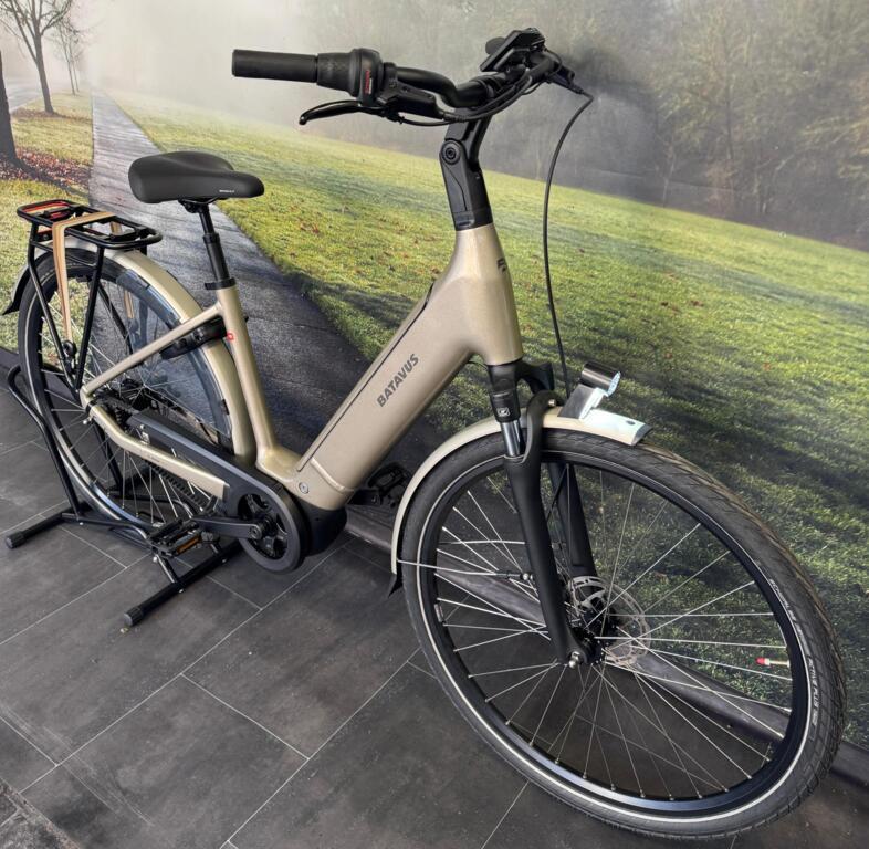 NIEUW €3.899 → NU €2.799 | Batavus Finez - Riem-aandrijving, Batavus, Nieuw, Ophalen of Verzenden, Info@accell-group.com