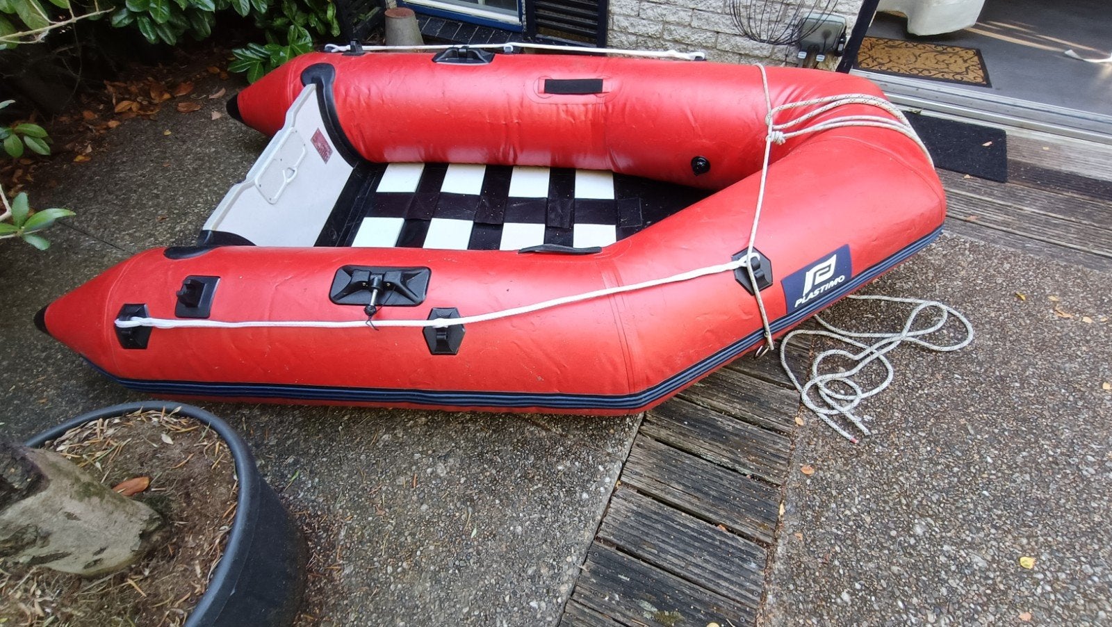 rubberboot met buitenboordmotor 2pk rood, met hoes, Ophalen, Gebruikt, Overige typen