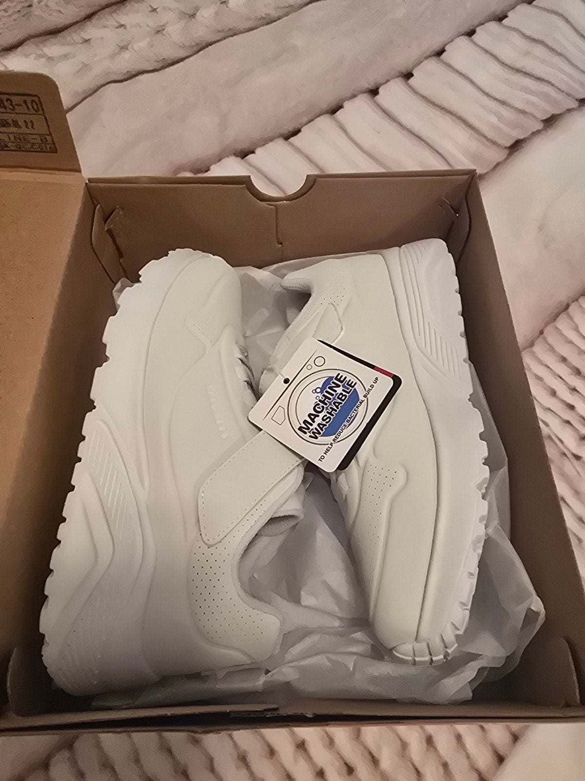 Nieuwe Skechers schoenen maat 32, Kinderen en Baby's, Jongen of Meisje, Schoenen, Nieuw, Skechers