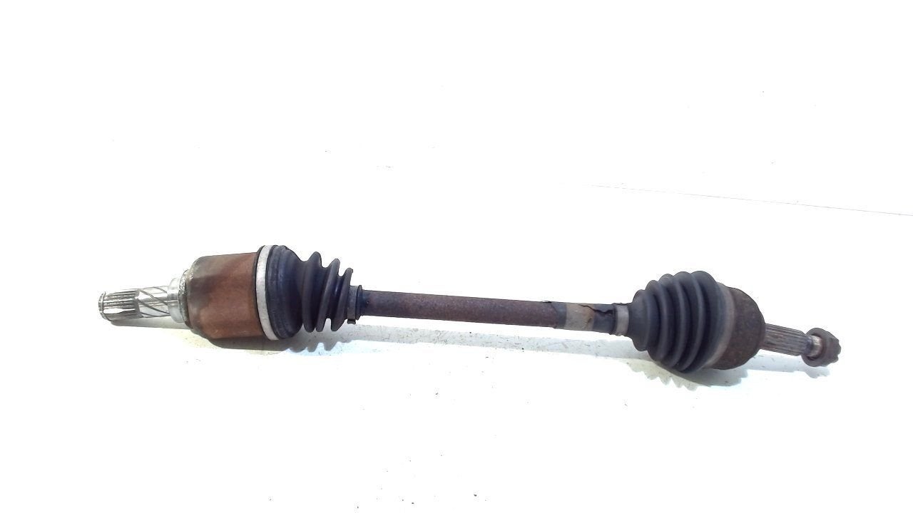 Aandrijfas links voor Nissan Micra, Auto-onderdelen, Onderdelen@venauto.nl, Van der Ven Autorecycling B.V., Gebruikt, Ettenseweg 76, 4706 PB Roosendaal, The Netherlands