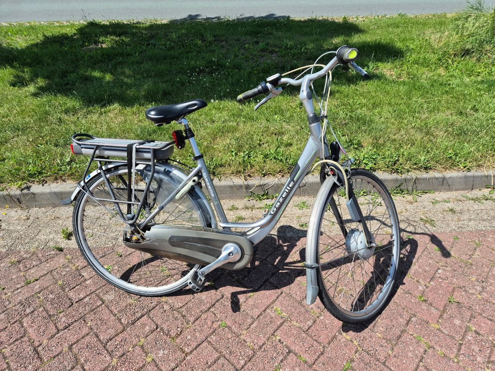 Gazelle Orange Pure Innergy D46, Ophalen, Zo goed als nieuw, Minder dan 47 cm, 50 km per accu of meer