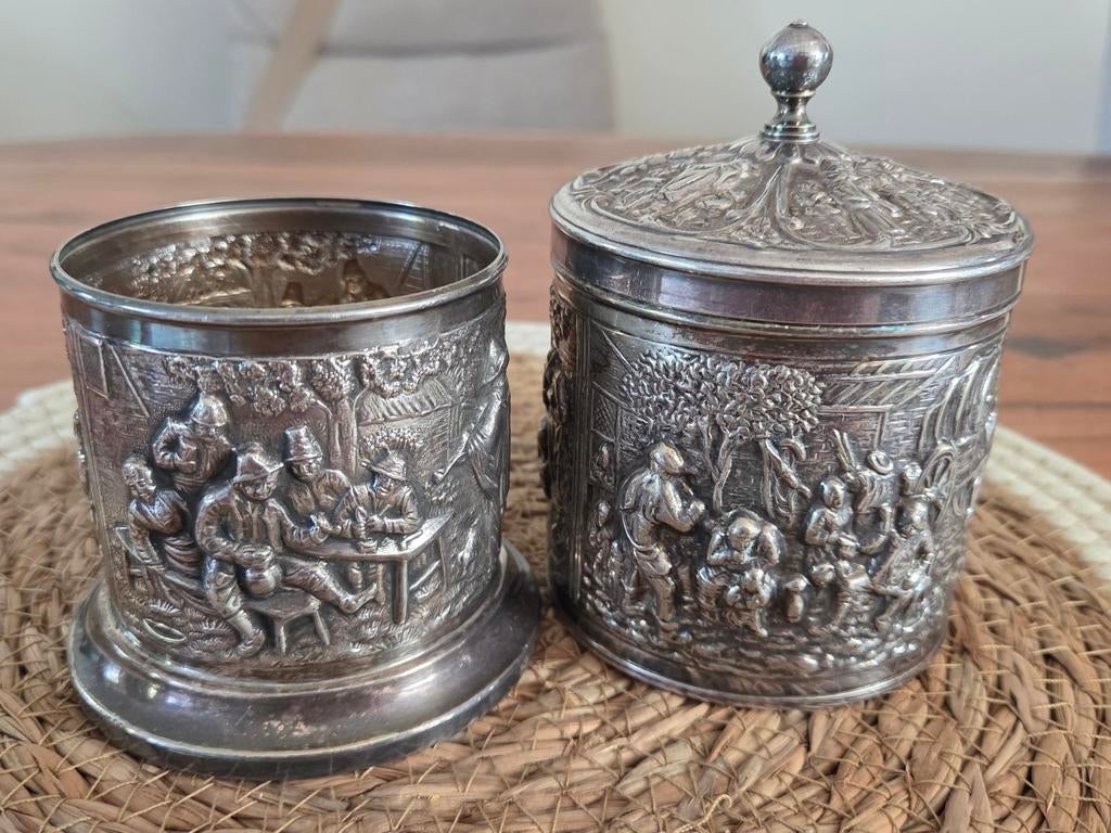 Vintage Douwe Egberts theebus en lepelvaasje, verzilverd, Ophalen of Verzenden, Zilver