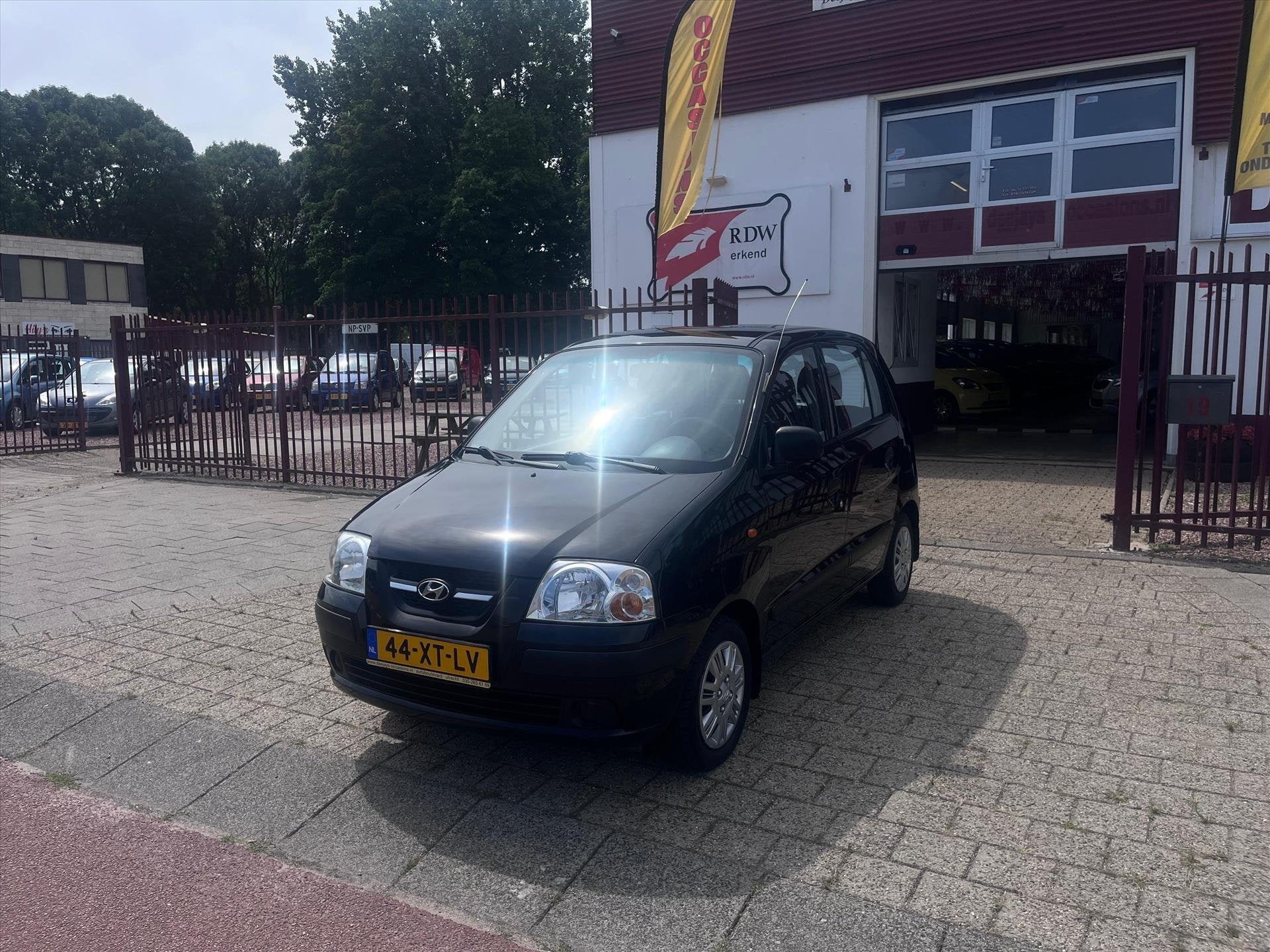 Hyundai Atos 1.1 Active Cool, Elektrische ramen, 31 €/maand, 4 cilinders, Zwart