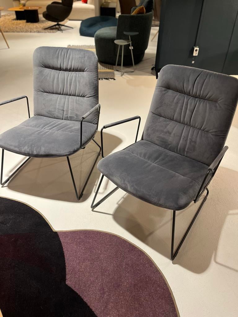 KFF Arva Lounge Stoelen - Denim Stof, Antraciet Frame, Huis en Inrichting, Fauteuils, Nieuw, Stof, 50 tot 75 cm, 75 tot 100 cm