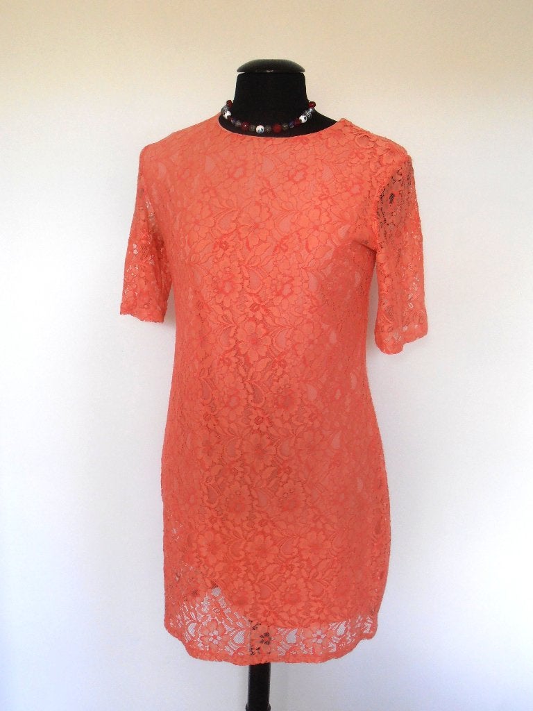 Saint Tropez - prachtige oranje kanten jurk - 42, Verzenden, Maat 42/44 (L), Oranje, Knielengte