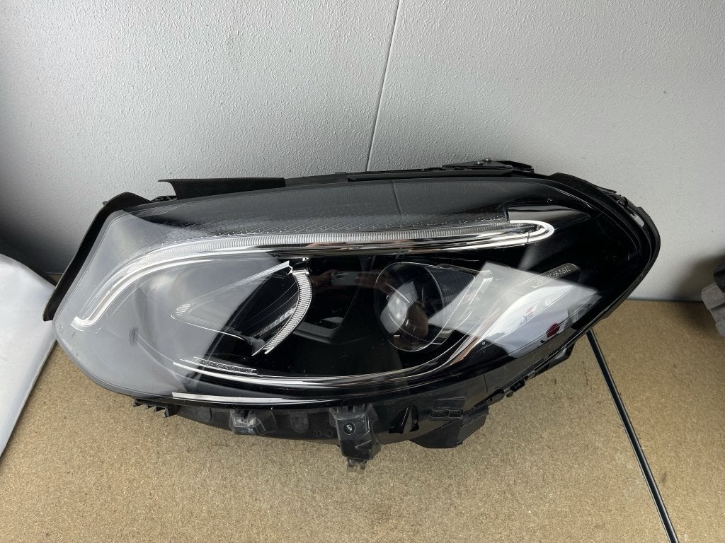 Mercedes W246 B klasse koplamp links A2469066101 A2469062601, Niet ingevuld, Gebruikt, Mercedes-Benz, Niet ingevuld