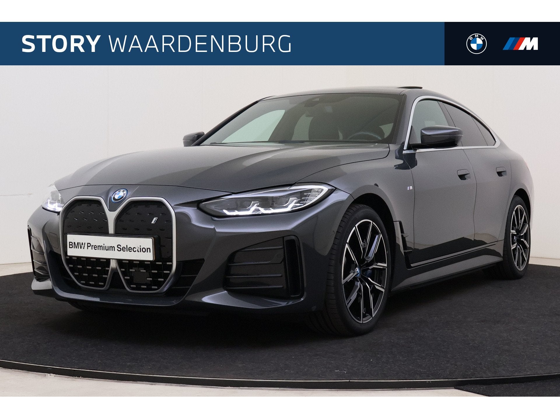 BMW i4 eDrive40 High Executive M Sport / Schuif-Kanteldak /, Auto's, Dealer onderhouden, Achterwielaandrijving, Gebruikt, 590 km