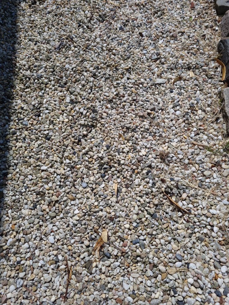 Grind, stenen en 4 grote keien., Tuin en Terras, Grind, Keien en Split, Ophalen, Overige materialen, Gebruikt, Grind