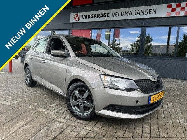Skoda Fabia 1.0 ACTIVE 5-DRS. + AIRCO/LMV (bj 2015), Auto's, Stof, 60 pk, Elektrische ramen, Bedrijf