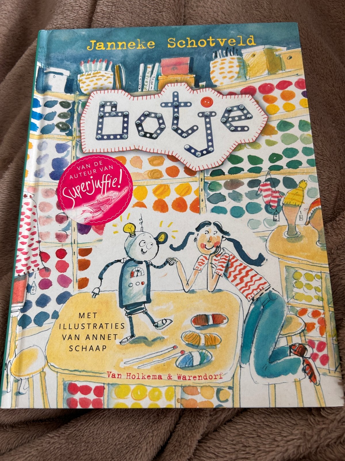 Botje - Janneke Schotveld (Sint/kerst cadeau), Ophalen of Verzenden, Zo goed als nieuw, Fictie
