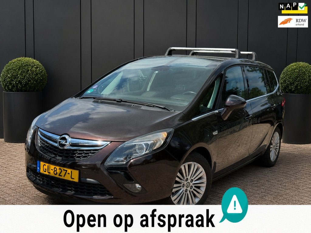 Opel Zafira Tourer 1.4 Business+ 7PERS NAVI CAMERA CRUISE AP, Auto's, Opel, Gebruikt, Euro 6, 4 cilinders, Bruin