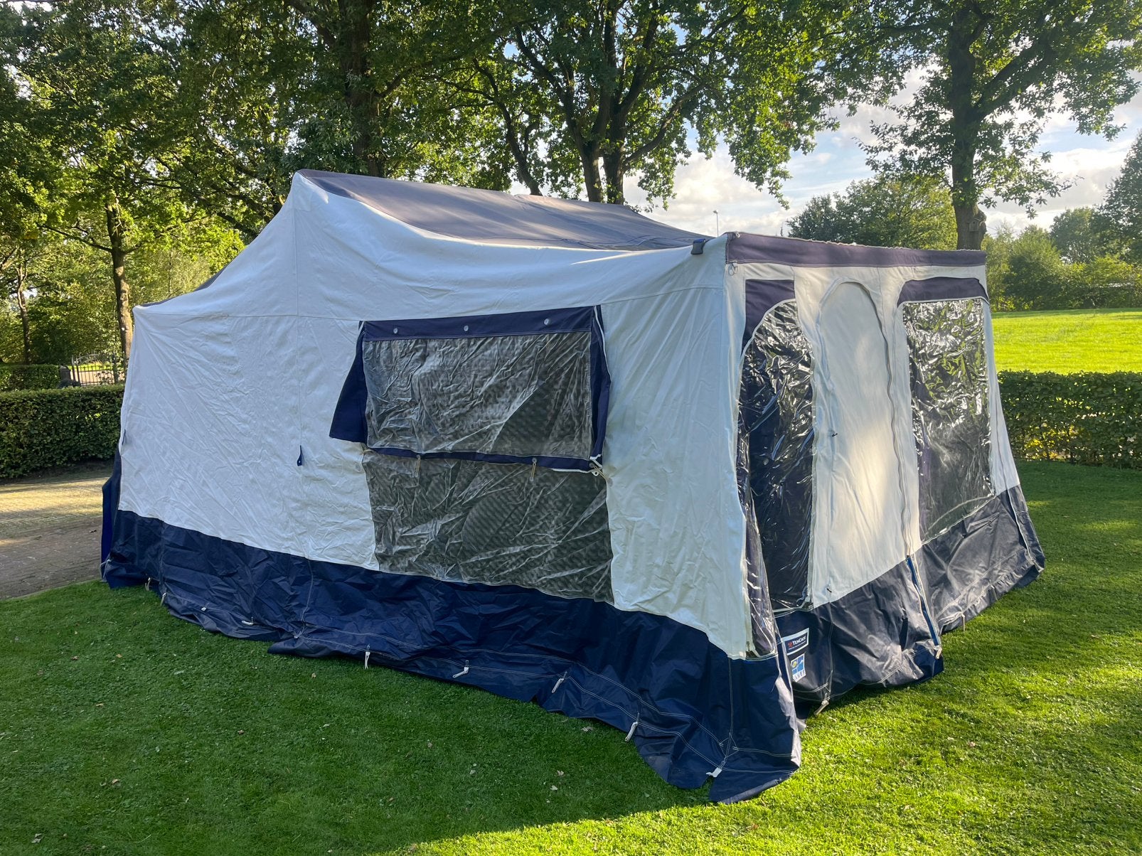 Jamet Jametic 2014 met werk, Caravans en Kamperen, Ophalen