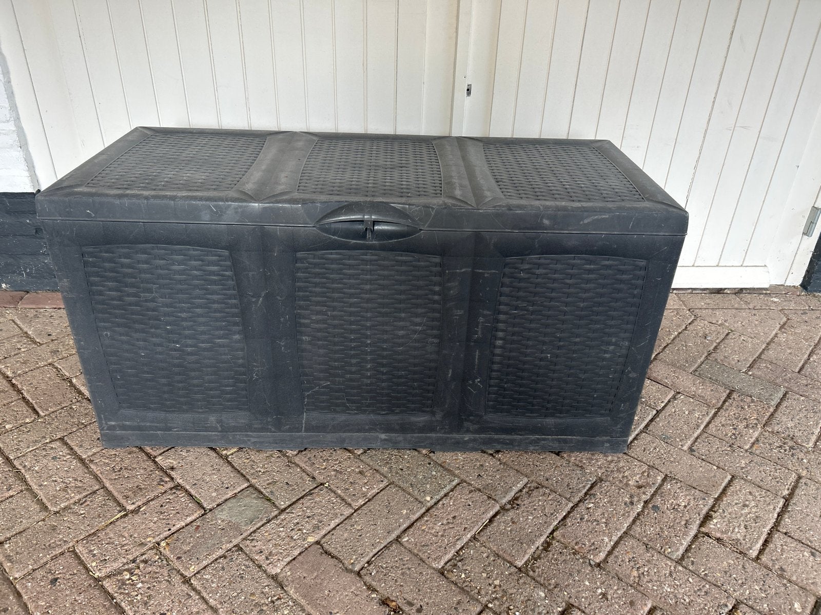 Ruime kunststof opbergbox - Ideaal voor tuin en terras, Ophalen, Gebruikt, Kunststof, Overige typen