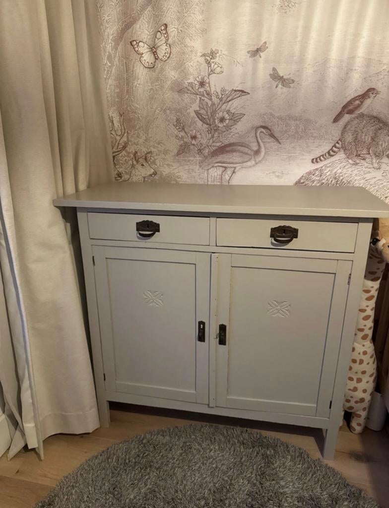 Commode / Buffetkast onderkast - Leem grijs/beige, Kinderen en Baby's, Kinderkamer | Commodes en Kasten, Ophalen, Gebruikt