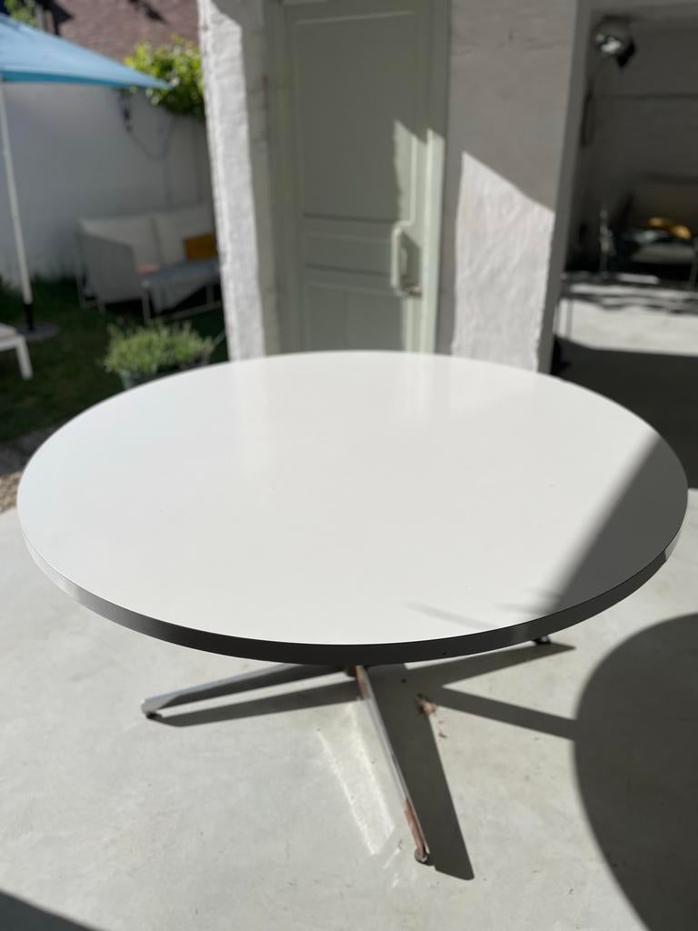 Ronde eettafel met metalen onderstel (170 cm) - Gebruikt, Huis en Inrichting, Ophalen, Gebruikt, 150 tot 200 cm, Rond