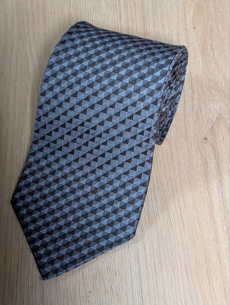Stijlvolle grijze stropdas met patroon, Kleding | Heren, Stropdassen, Onbekend, Ophalen of Verzenden, Zo goed als nieuw, Met patroon