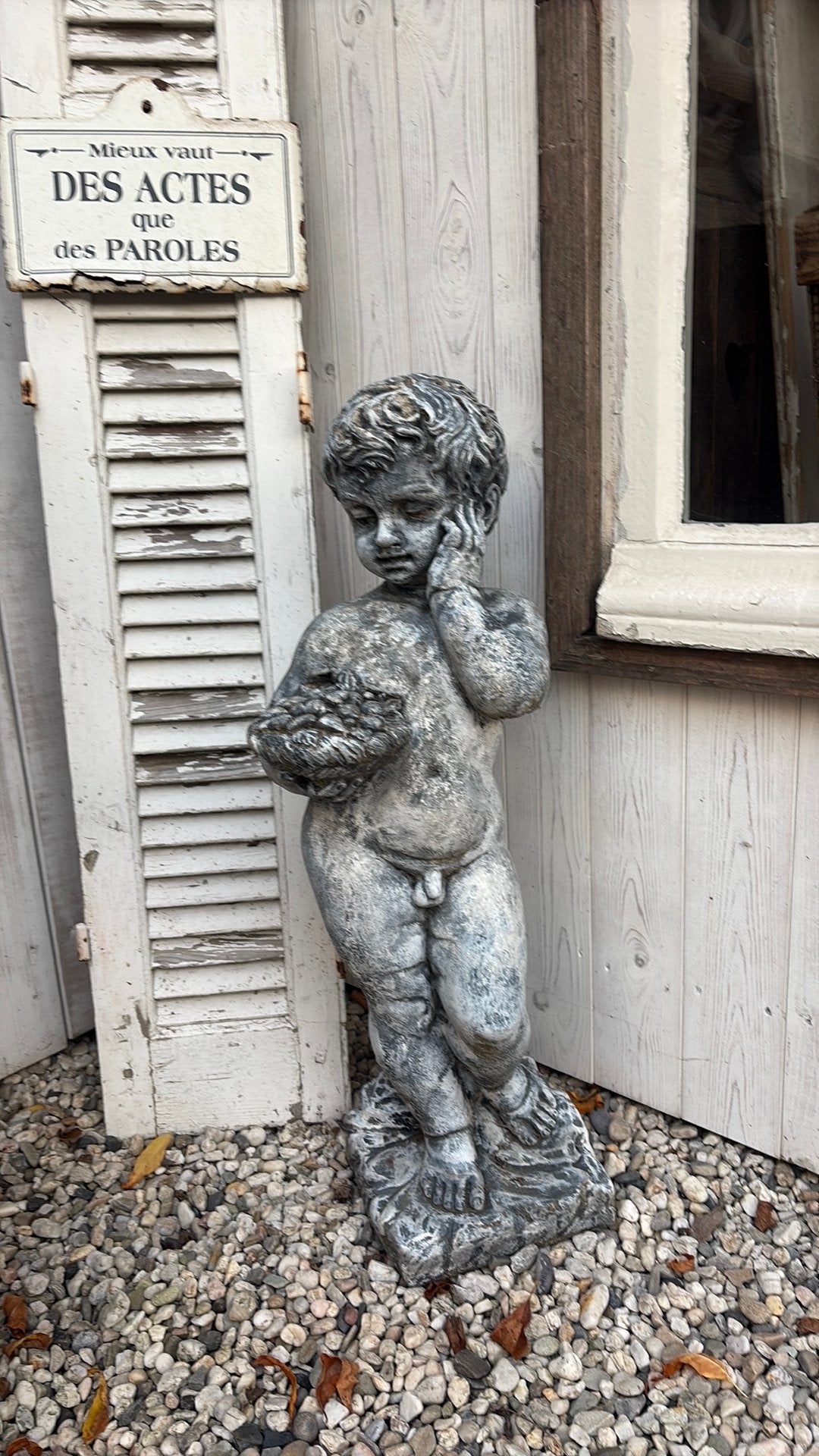 Oud brocante tuinbeeld, Ophalen, Zo goed als nieuw