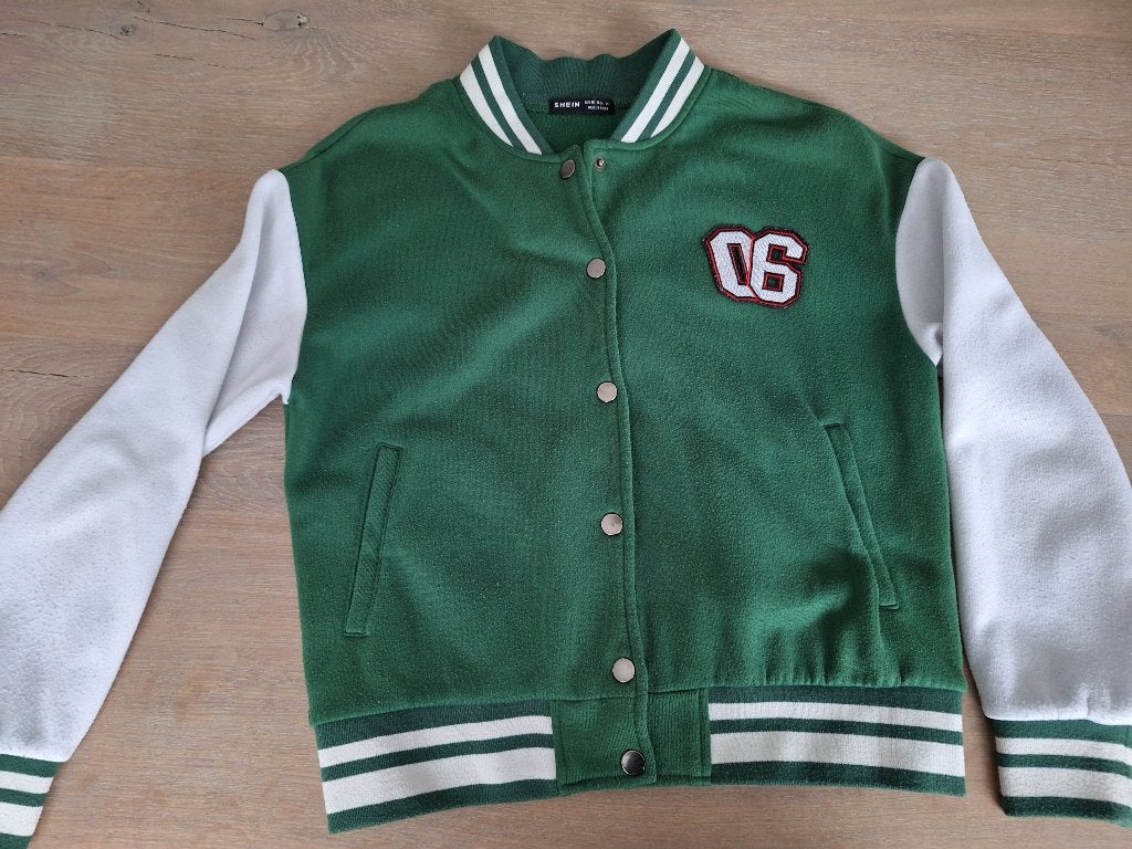 Super leuk en sportief baseball jasje, Kleding | Dames, Ophalen of Verzenden, Maat 34 (XS) of kleiner, Gedragen, Groen