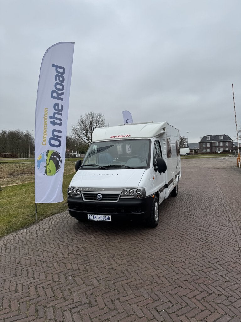 Dethleffs Globebus 1 110 PK, Dwarsbed, halve-treinzit,, Overige merken, Tot en met 2, Bedrijf, Camper centrum on the road Marum
