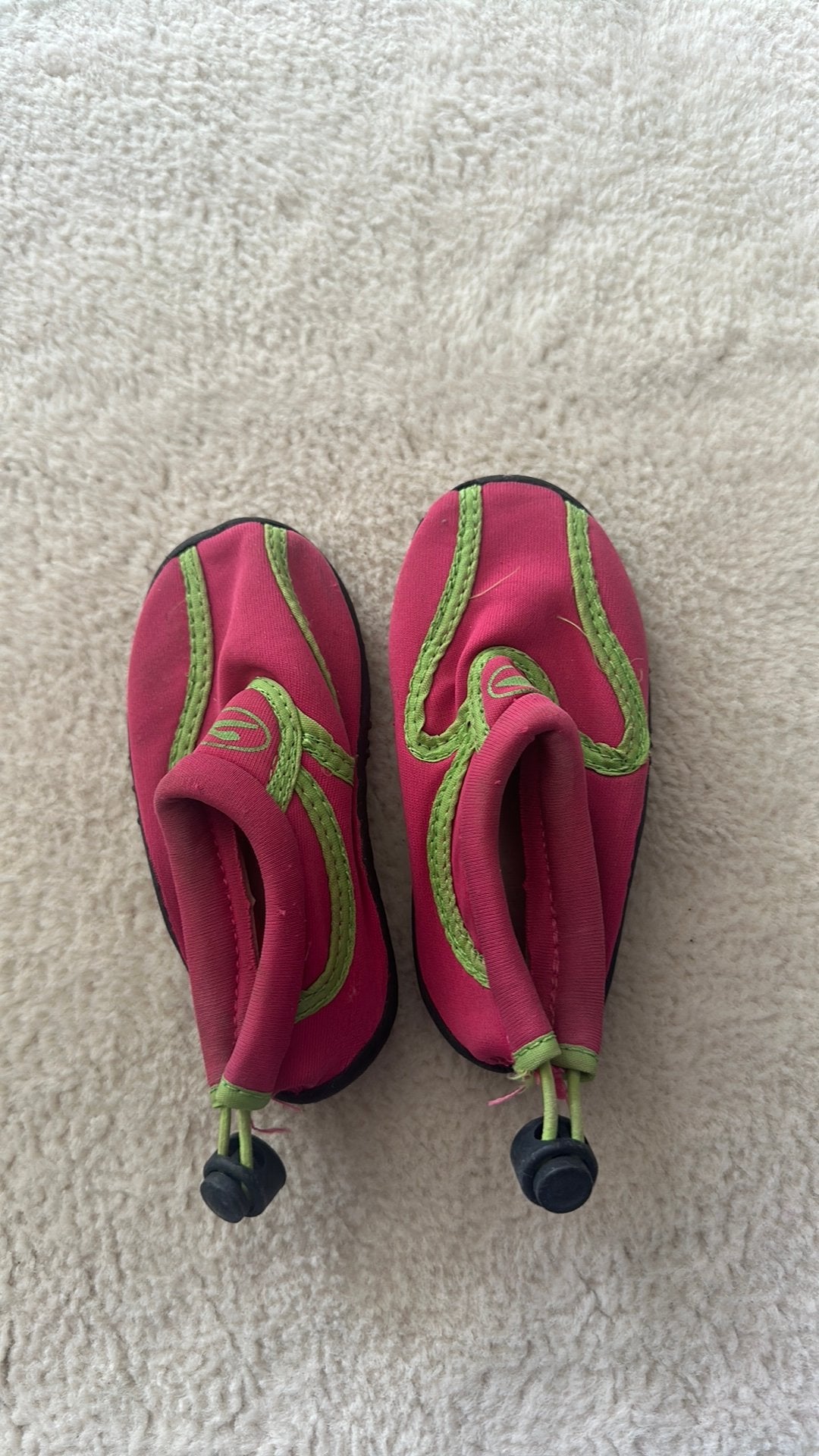 Surfschoenen maat 21/22, Kinderen en Baby's, Kinderkleding | Kinder-zwemkleding, Ophalen, Gebruikt, Jongen of Meisje, Zwemschoenen