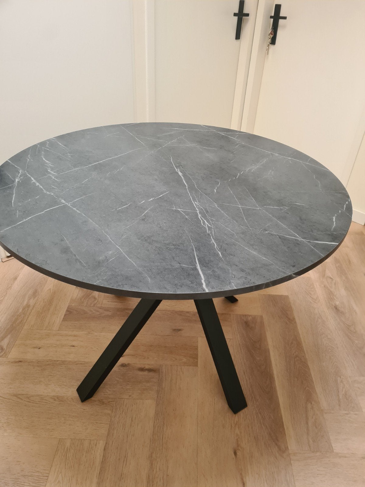 Ikea eettafel, Ophalen, Zo goed als nieuw, Rond