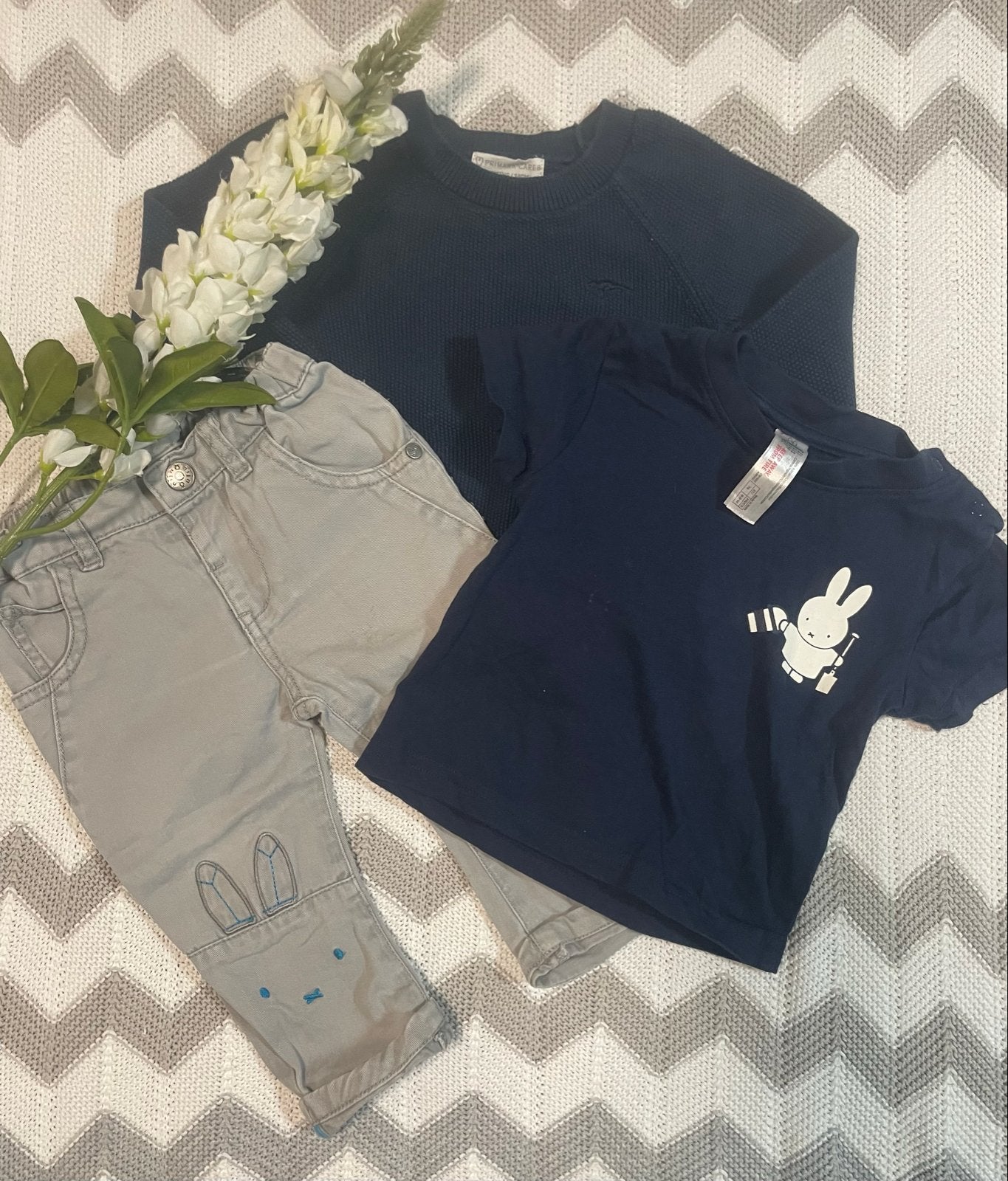 Leuk blauw/grijs samengesteld setje met Nijntje, maatje 74, Ophalen of Verzenden, Gebruikt, Jongetje, Setje
