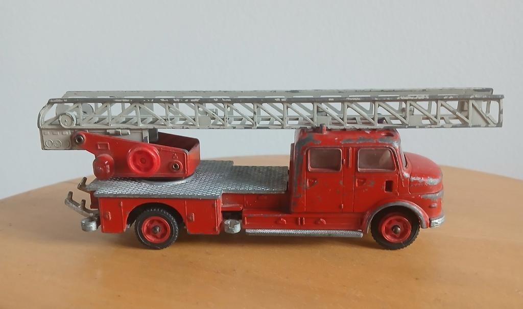 Vintage Siku Mercedes-Benz Brandweerwagen Modelauto, Overige merken, Gebruikt, Auto, Groter dan 1:32