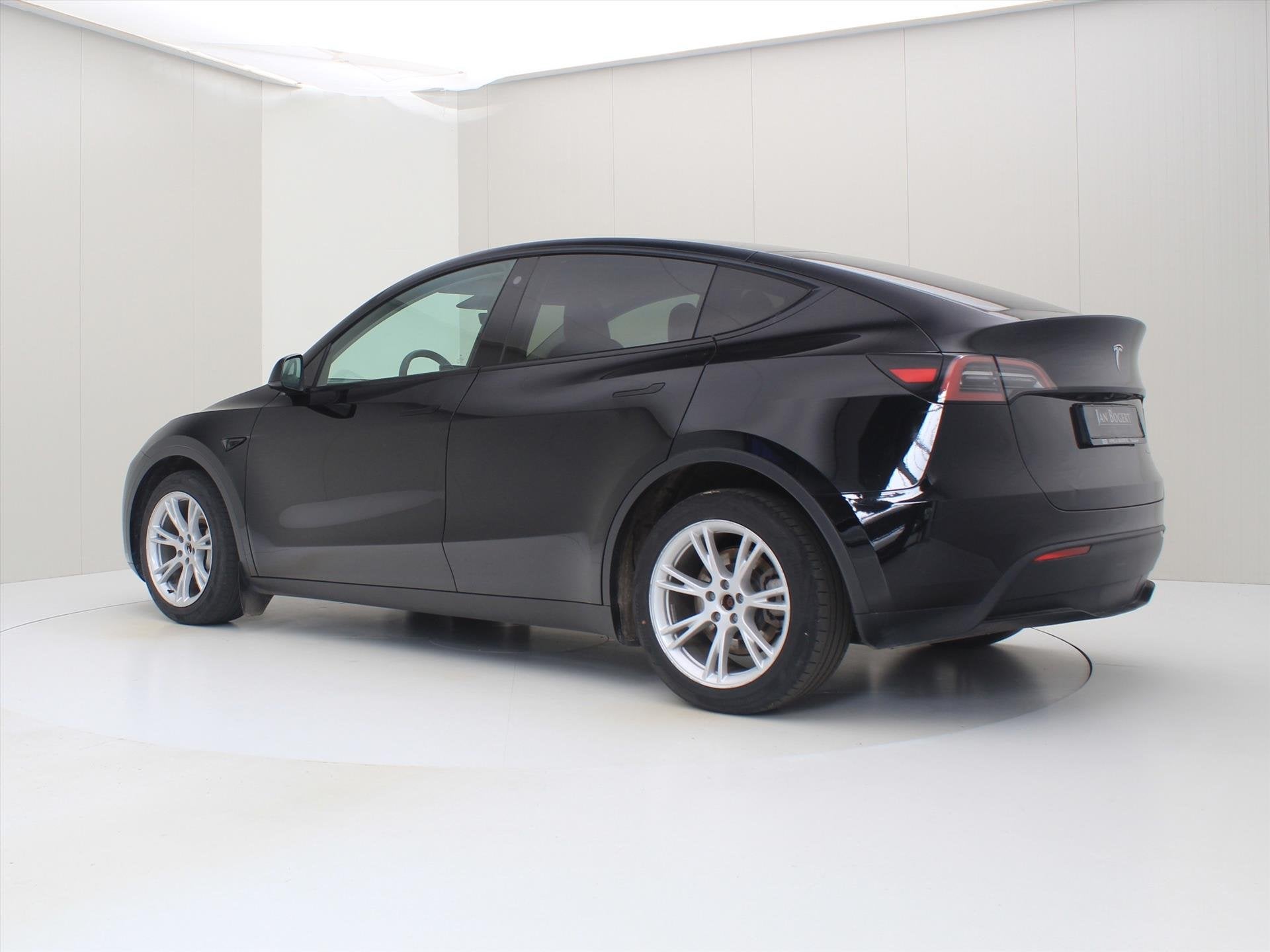 Tesla Model Y Long Range 351pk AWD 94% SoH [ 19 INCH+WARMTEP, Automaat, Gebruikt, Zwart, Adaptive Cruise Control