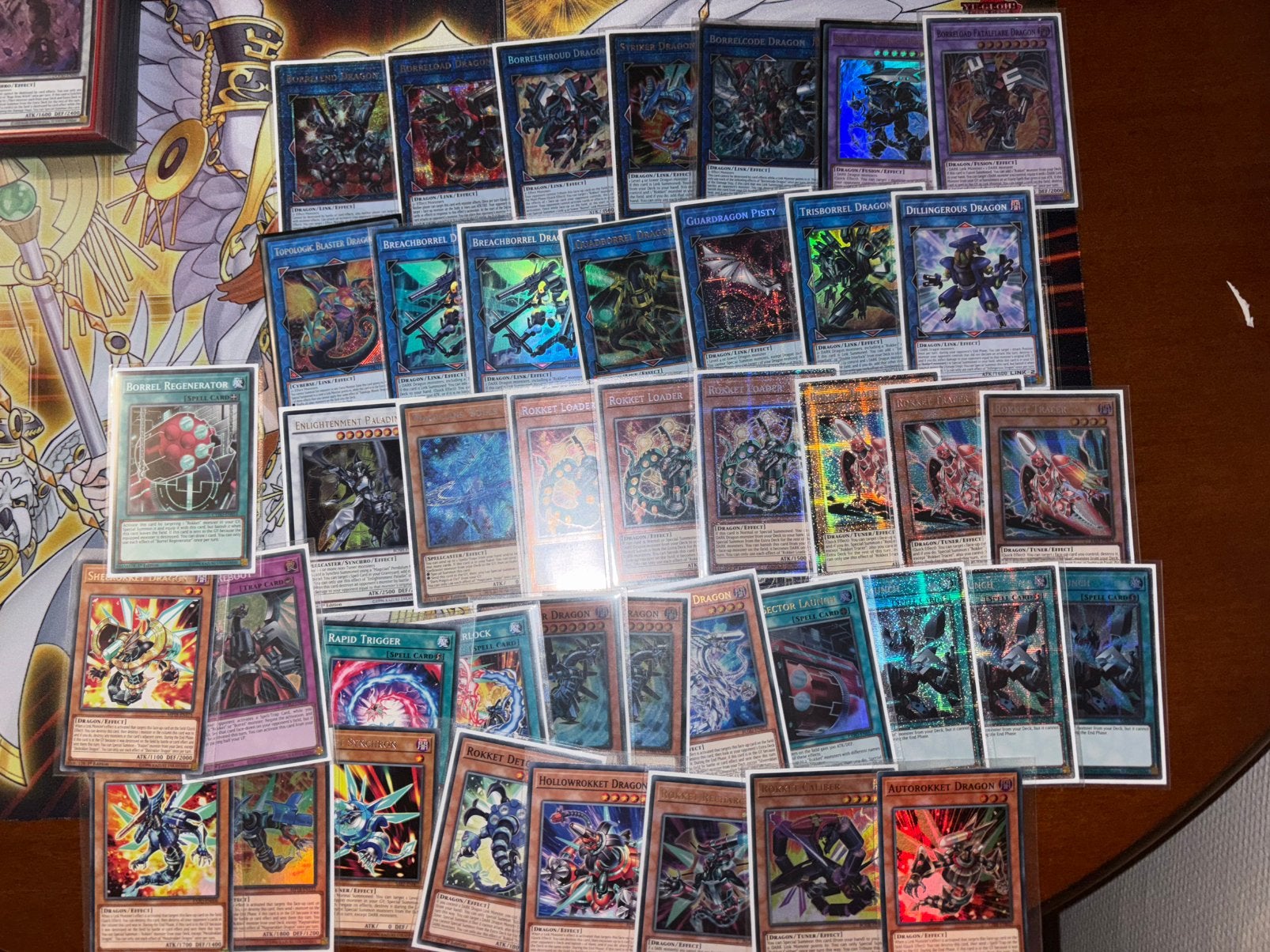 Yugioh Rokket core high rarity, Ophalen of Verzenden, Zo goed als nieuw, Meerdere kaarten, Foil