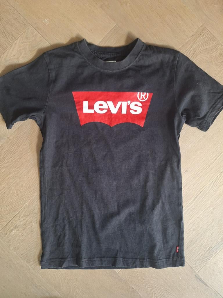Levi's tshirt, Ophalen of Verzenden, Zo goed als nieuw, Jongen, Shirt of Longsleeve