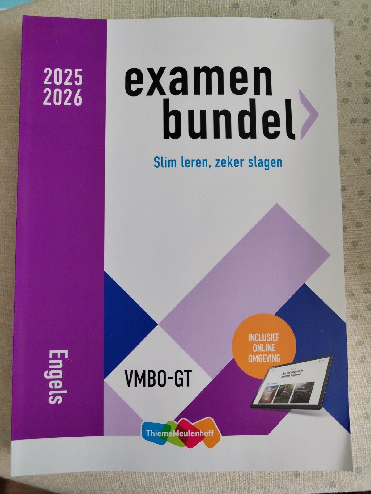Examenbundel Engels VMBO-GT 2025-2026, Ophalen of Verzenden, Zo goed als nieuw, VMBO, Engels