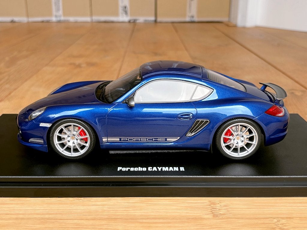 Porsche Cayman R 987 blauw 1:18 GT Spirit GT901 nieuw in ovp, Ophalen of Verzenden, Nieuw, Auto, Overige merken