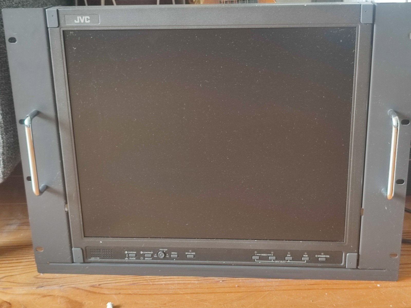 JVC LM-170 PVM 17 inch LCD, Computers en Software, Monitoren, Zo goed als nieuw, 60 Hz of minder, DVI, VGA, Gaming, Ingebouwde speakers