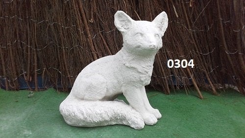 vos / welp / wolf.  nr 0304., Ophalen, Nieuw, Beton, Dierenbeeld