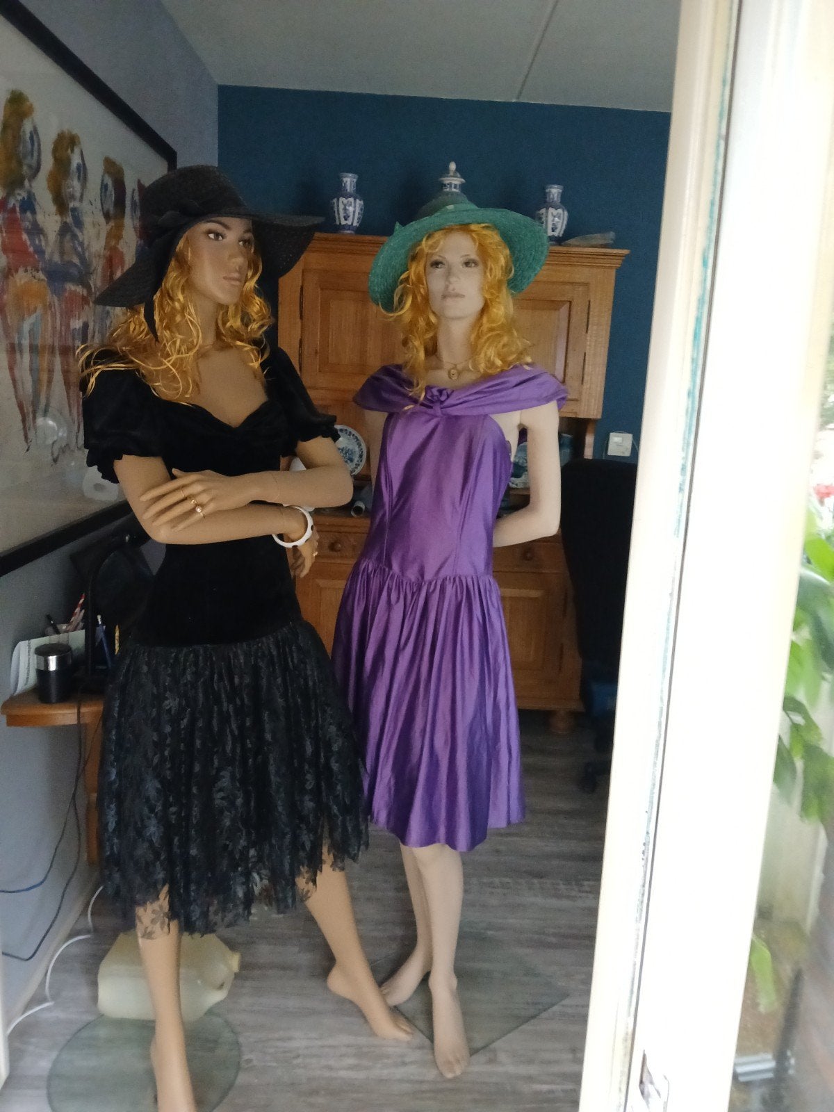Dames paspoppen, Ophalen, Zo goed als nieuw, Accessoires