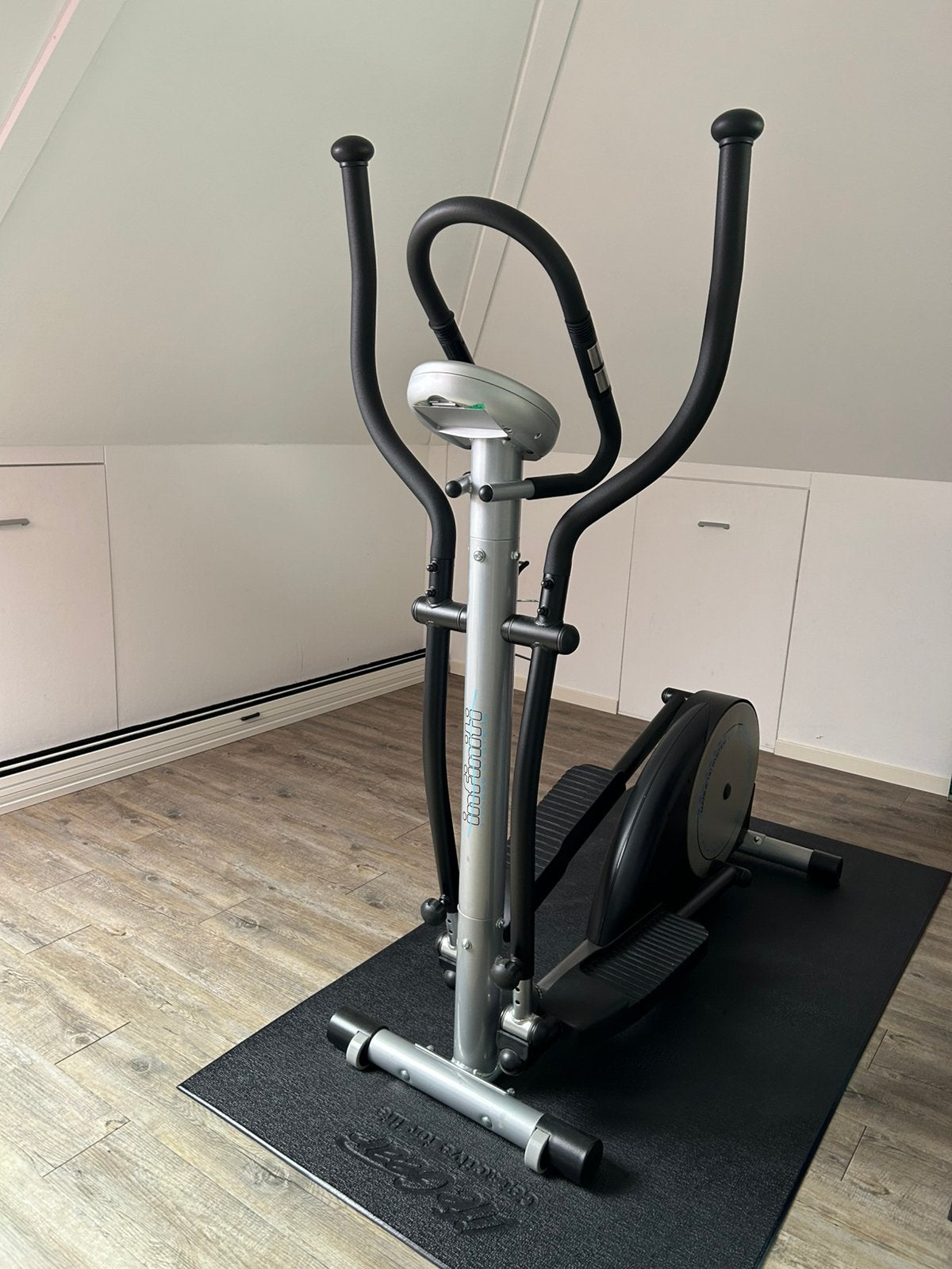 Infinity crosstrainer, Ophalen, Gebruikt, Crosstrainer