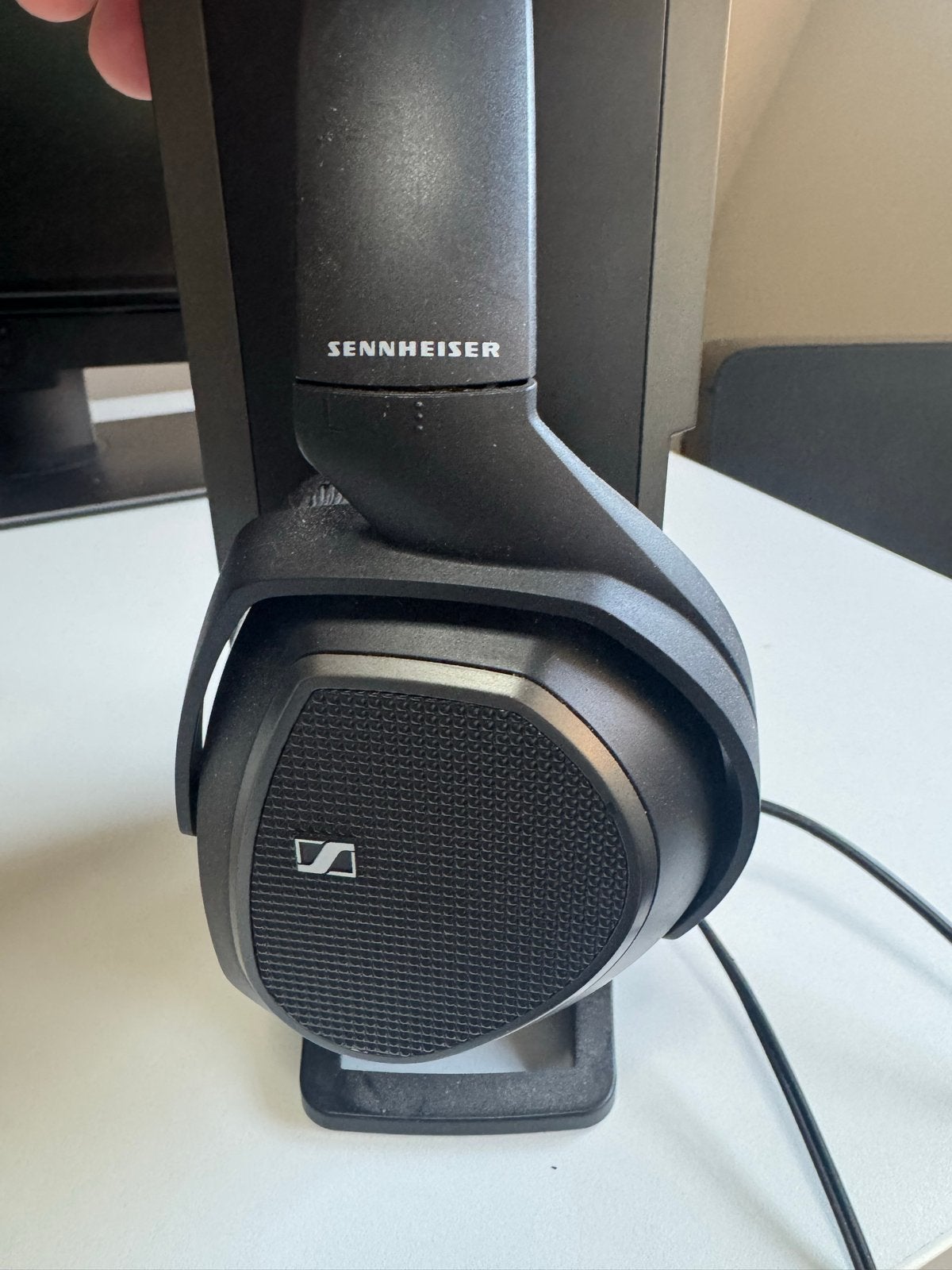 Sennheiser HDR 175 Draadloze Hoofdtelefoon met Basisstation, Gebruikt, Sennheiser, Ophalen of Verzenden, Over-ear