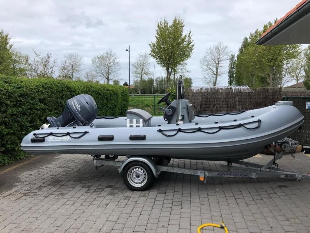 RIB 3D TENDER Bwj:2017  5.5m op aanhanger 50PK /161uren, Watersport en Boten, Ophalen, Yamaha, Zo goed als nieuw, Benzine