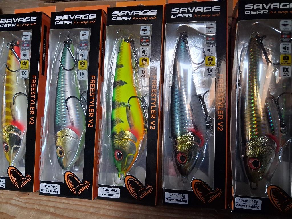 Freestyler V2 13cm/46g (Savage Gear) Stickbaits.., Watersport en Boten, Hengelsport | Roofvissen, Tinstraat, Savage Gear, Overige typen